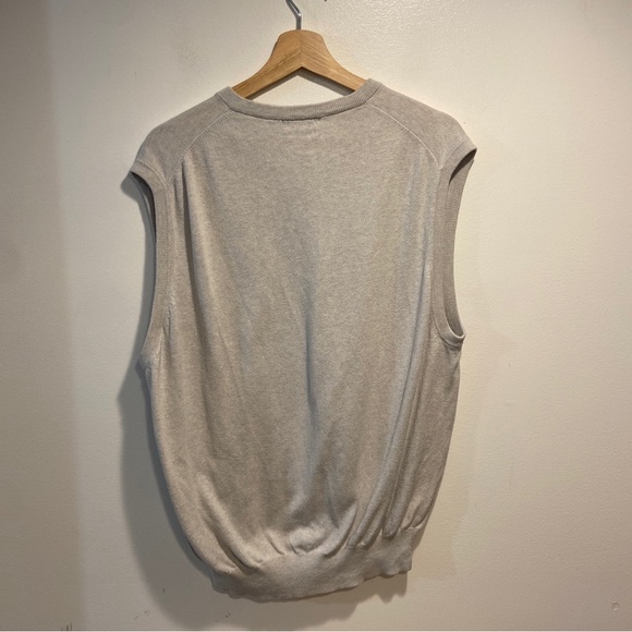 Peter Millar Luxury Blend Stone Gray V Neck Sweater Vest Mens Large - Picture 3 of 7